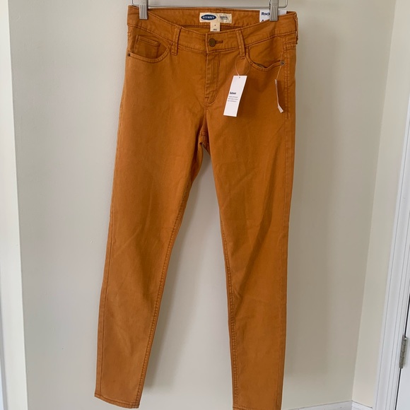 BNWT Old Navy Jeans - Picture 1 of 2